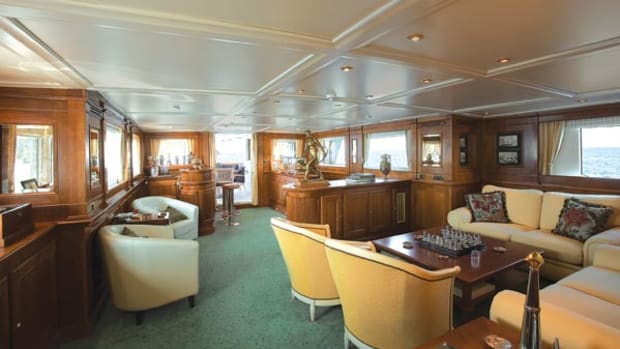 Compact but comfortable: Savvy's saloon contains a games table and a bar (in the aft corner, to starboard upon entering from the aft deck).