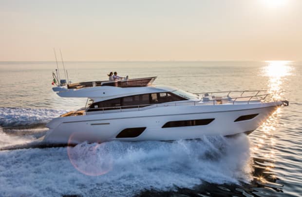 01-Ferretti-Yachts-550-551.jpg promo image