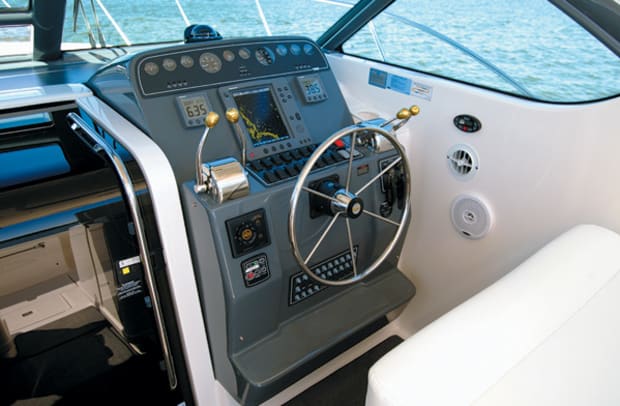 tiara3200-open-yacht-g1.jpg promo image