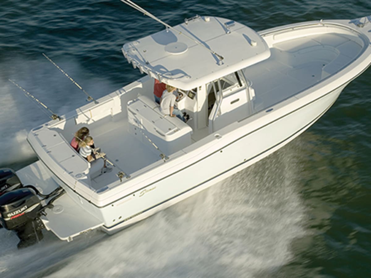 The Benefits Of A Bracket On Your Outboard Powered Boat Power Motoryacht