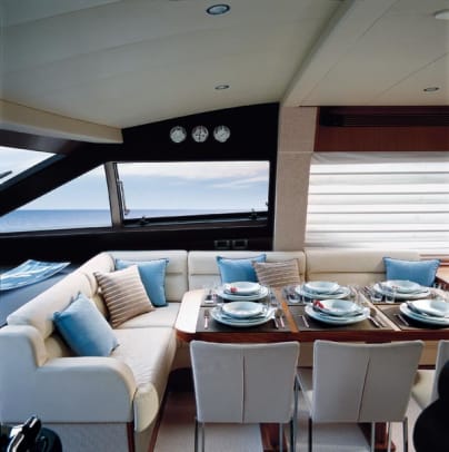 ferretti630-yacht-g6.jpg promo image
