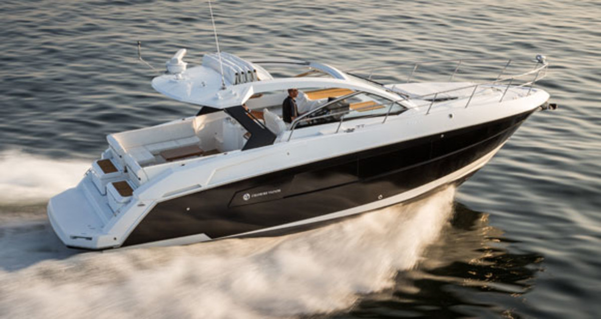 cruisers yachts 390 express coupe review