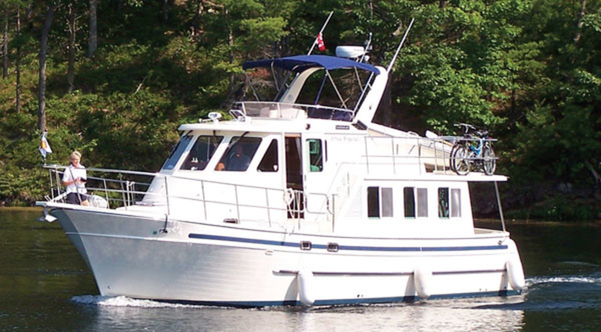 North Pacific 42 Pilothouse