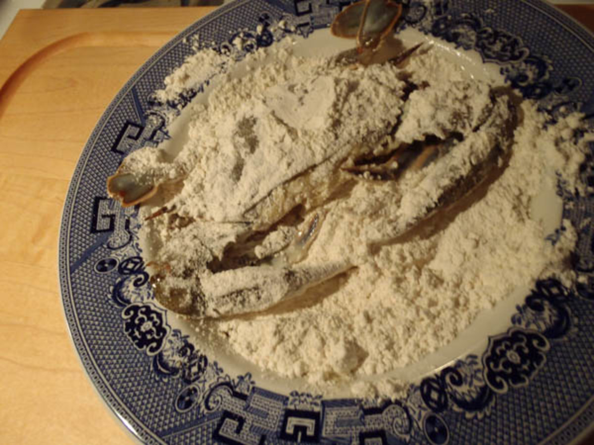 Dredge crab in flour