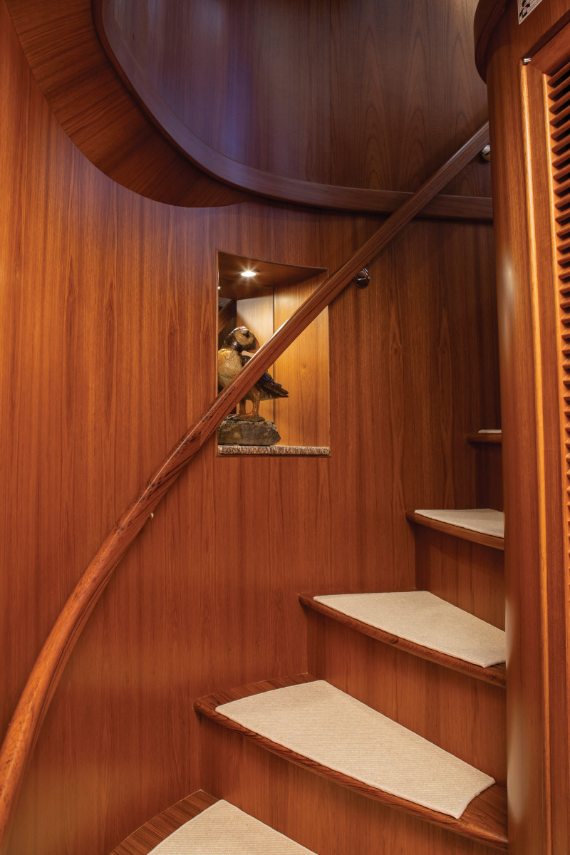 Her lower accommodations of three staterooms and large en suite heads are accessed via the gently curved, starboard-side staircase.