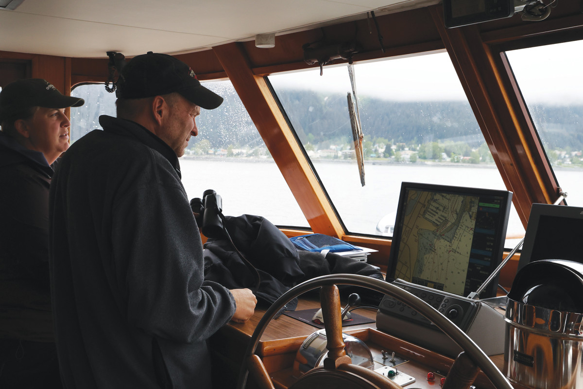 Erik Teevin and Tracy Meyer during the Gulf of Alaska crossing.